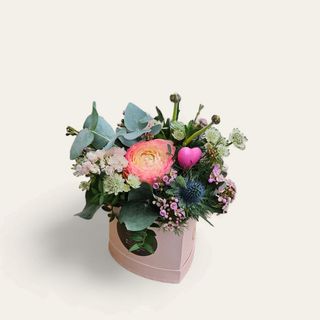 Beżowy Flowerbox w Kształcie Serca