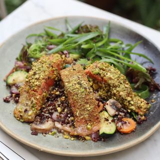 WILD SALMON QUINOA