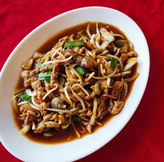 Carne de Vaca com Feijão de soja