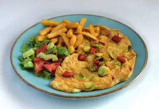 Omlet sa sirom i šunkom