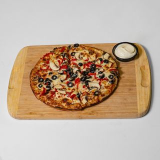 Pizza Vegetariana Ø27cm si sos la alegere