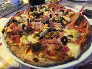 Pizza quattro stagioni