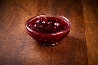 Соус брусничний (1 порція)