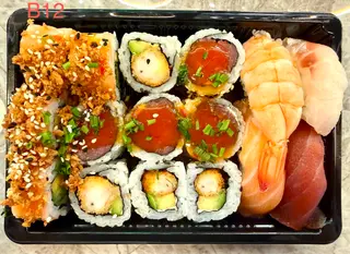 B12. Box Misto