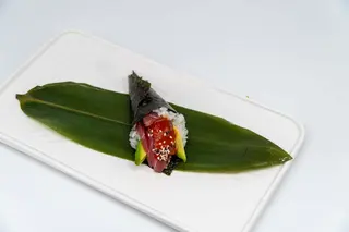 Temaki spicy maguro