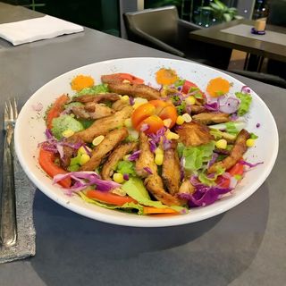 Pileća salata 150 gr