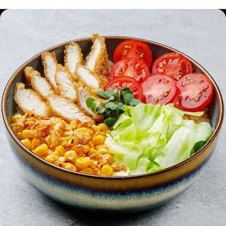 Поке з куркою панко