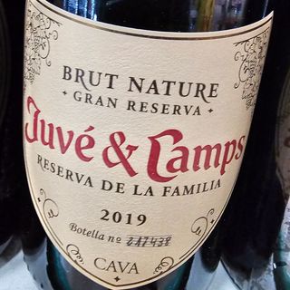 Cava Juve & Camps Reserva Familia