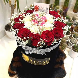 Belleza Box Arrangement - Standard (24cm box)