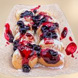  Палачинки мини със сладко от боровинки 12бр.