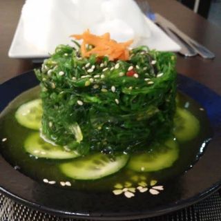 Ensalada De Algas Wakame Con Pepinos