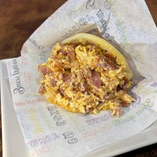 Arepa perico