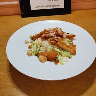 Салата Цезар Обедна