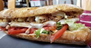 Bocadillo De Pechuga