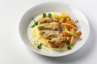 Цыпленок с трюфелем с картофельным пюре (430 гр.)