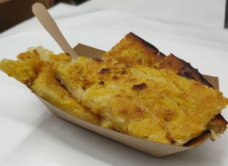 Porzione grande farcita con cipolle