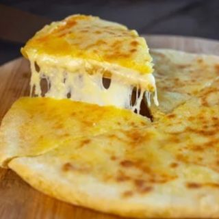 იმერული ხაჭაპური 6 ნაჭრიანი