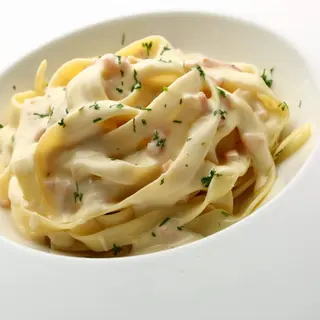 Tagliatelle Fresco a la Carbonara