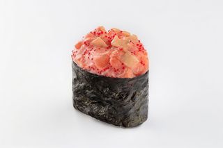 Gunkan De Salmón Picante (1 Pza.)