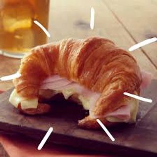 71 Croisant De Lomo