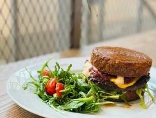 New York Roll Burger