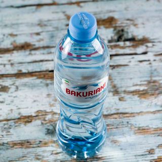 წყალი ბაკურიანი 0.5ლიტრი