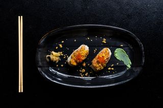 Nigiri De Foie Con Crujiente