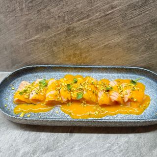 48 Carpaccio sake flambe