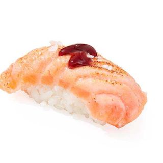 NIGIRI DE SALMÓ TATAKI