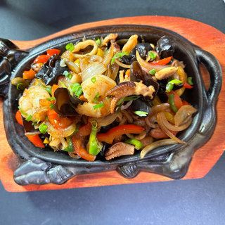 FRUCTE DE MARE PE PLITA INCINSA 360 GR