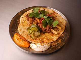 Міні шашлик з курки та хлібом роті