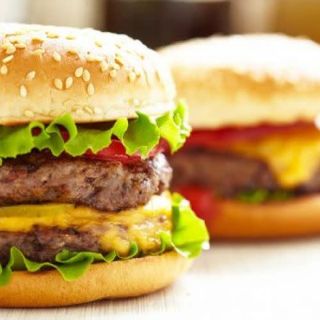 HAMBURGUESA DOBLE CARNE POLLOEMPANADO