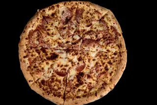 Pizza  Quatro Carni + CUTIE