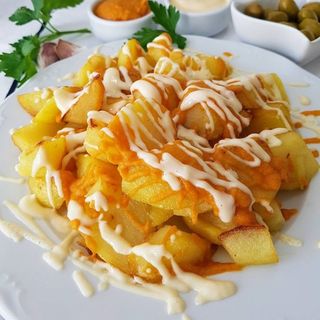Patatas Braviolis (1/2 Ración)