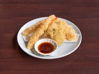 145. Tempura mista di gamberi e verdure