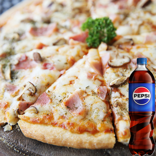 Pizza Prosciuto 45cm + Pepsi 0,5 l