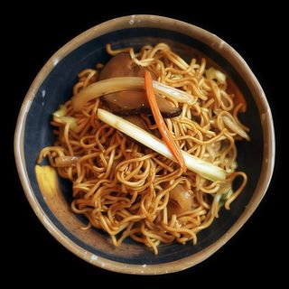29. Yakisoba Con Verduras