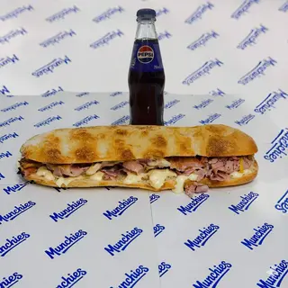 Anthony Bourdain sendvič + Pepsi