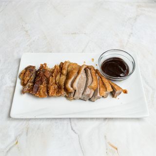 Kaczka smażona z ryżem  o smaku Tom Yum