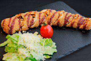 Курячий рулет з сиром