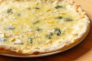 Pizza Formaggissima