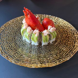 Uramaki lobster