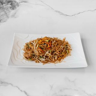 spaghetti di riso con verdure 素炒粉干