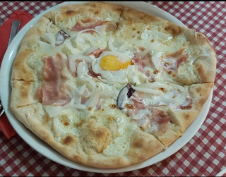 65. Pizza Carbonara (30 Cm.)