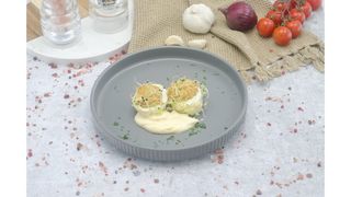 Salata de oua umplute cu sos de maioneza 200g