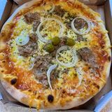 Pizza Al Tonno