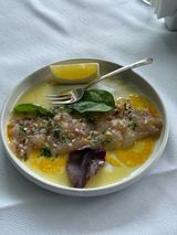 Севіче з сібаса під манговим та маракуйовим соусом,100г