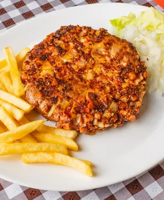Špikovana pljeskavica 200g