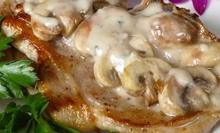 Cotlet de porc cu ciuperci