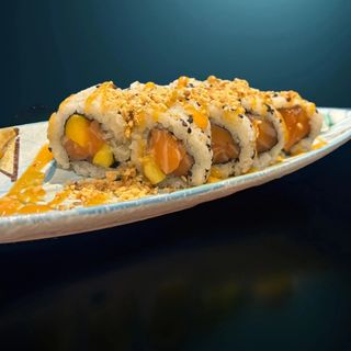 Sake mango roll